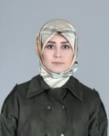 غزاله حضراتی